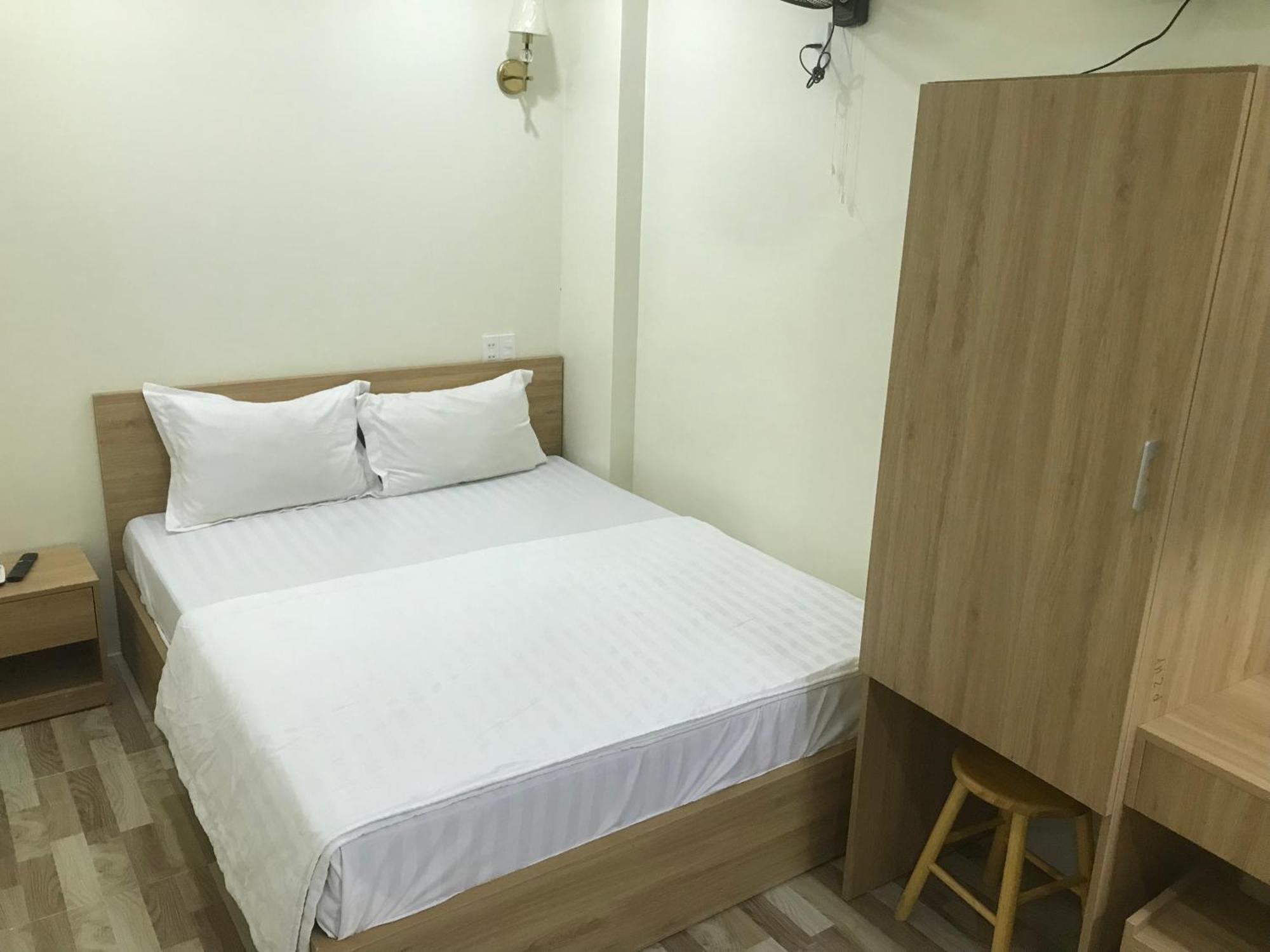 Sea Balcony Hotel Dong Khe Sau Exteriör bild